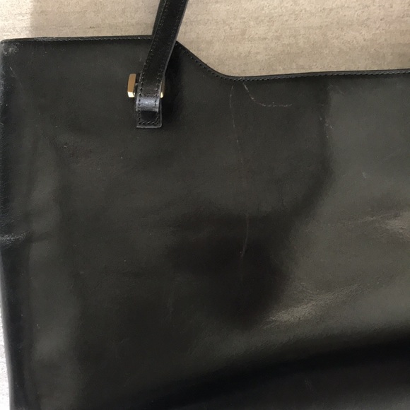 Apostrophe Genuine Leather Black Tote Handbag Purse with Zippered Pocket - Picture 10 of 11